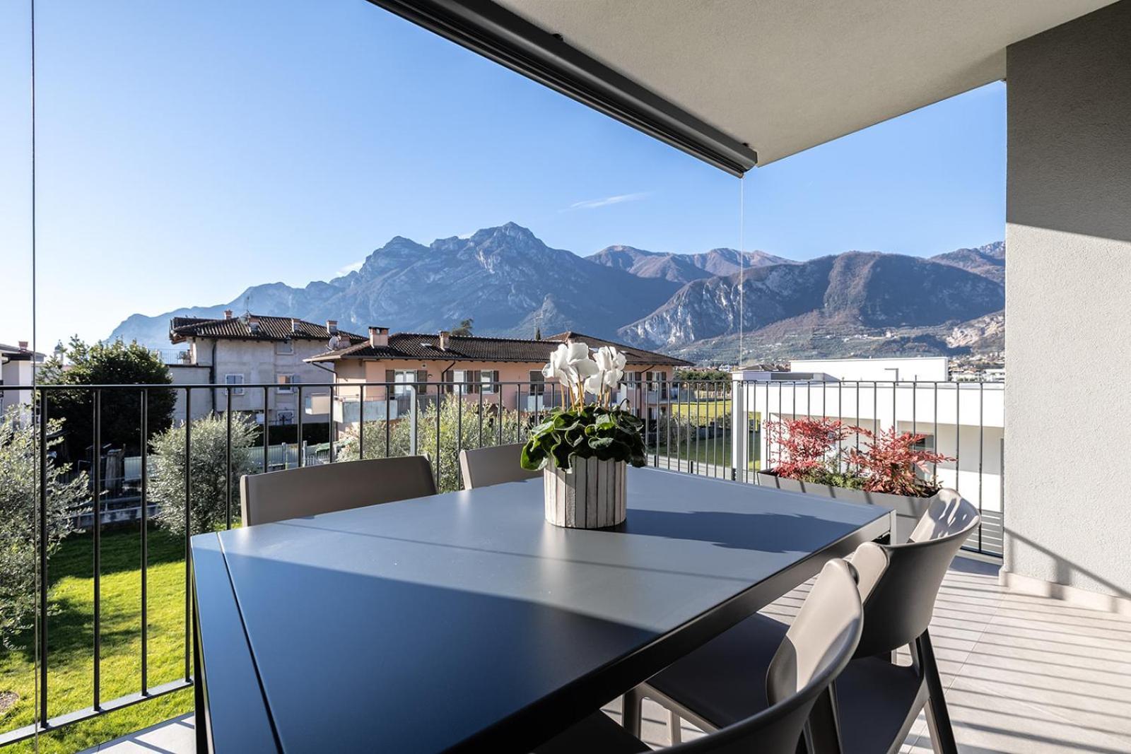 Ferienwohnung Elvy Garda Living Garden Riva del Garda Exterior foto